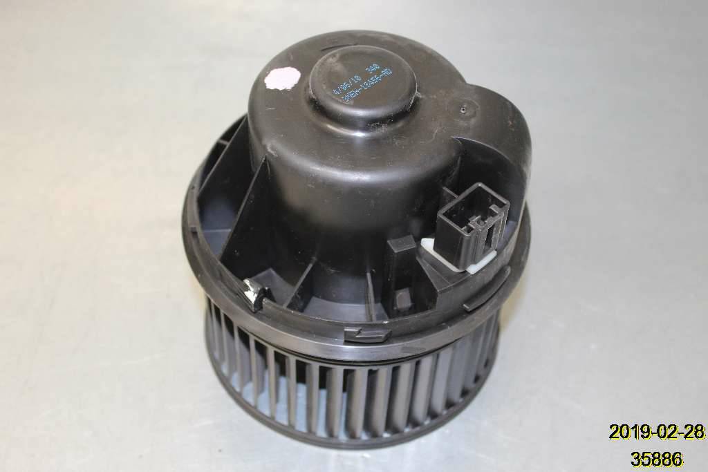https://www.autos-fr.com/wp-content/uploads/A0001/auto-6/autoparts24/PAUD020235886.jpg