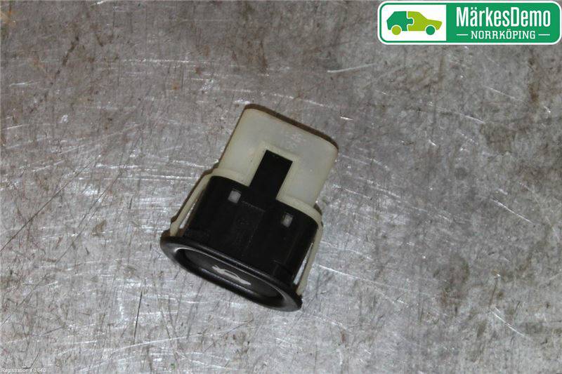 https://www.autos-fr.com/wp-content/uploads/A0001/auto-6/autoparts24/PAUD0204898196.jpg